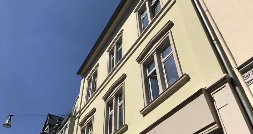 Wohn- & Geschäftshaus am neuen „Parkhaus Coulinstraße“ in Wiesbaden wechselt den Besitzer