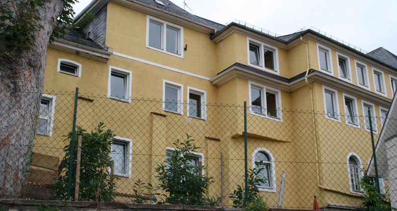 konii.de: Ein Händchen für den Heimat-Immobilienmarkt: Paul & Partner vermittelt historisches Mehrfamilienensemble in Oppenheim bei Mainz