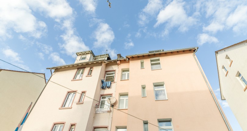 Top Deal – Leeres Mehrfamilienhaus in Frankfurt verkauft