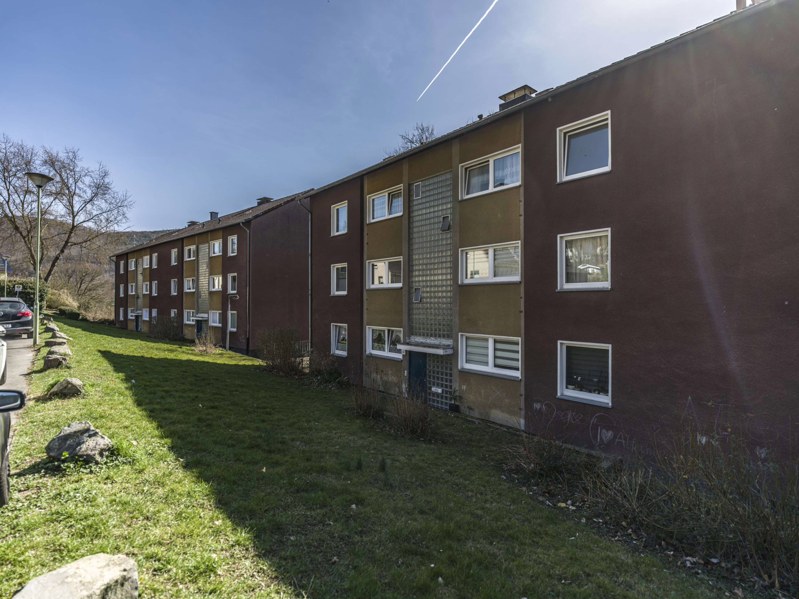JETZT ZUSCHLAGEN  IHR MEHRFAMILIENHAUS MIT 24 EINHEITEN IN HAGEN!!!