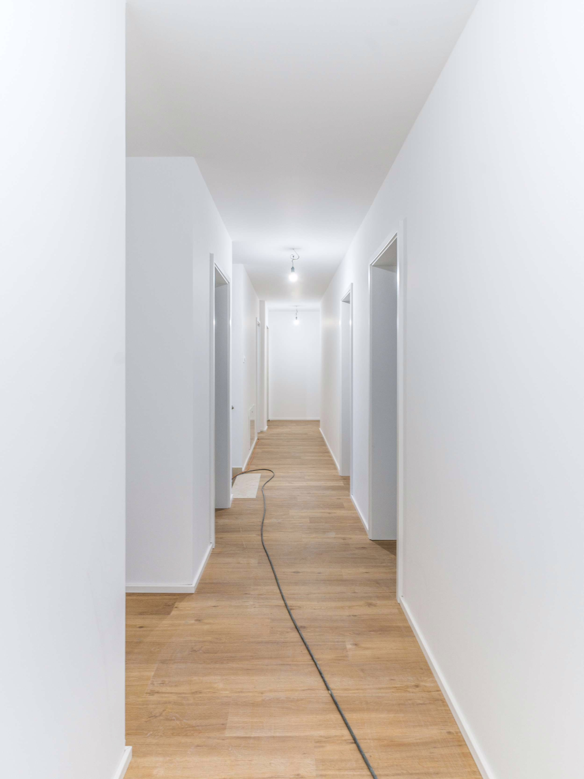 *NEU* NEUBAU-MAISONETTE MIT AUFZUG IN DER WOHNUNG,  EBK & STELLPLÄTZEN !