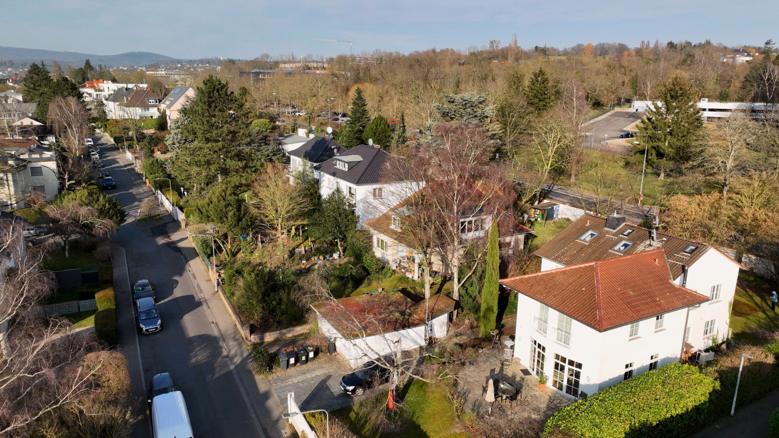 WOW  IHR GROßES, SONNIGES EINFAMILIENHAUS! WIESBADEN SÜD-OST!