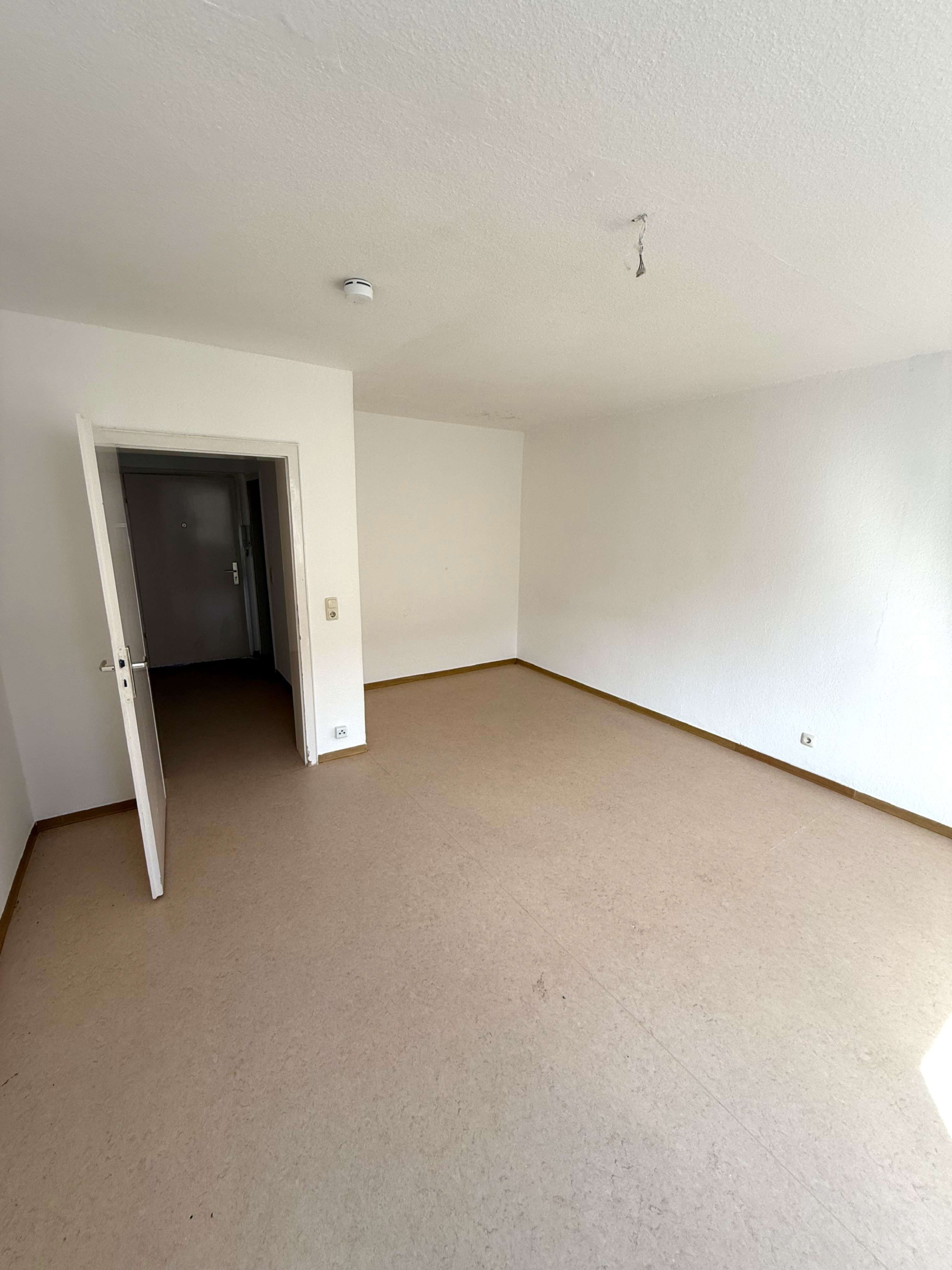 NEU!  IHRE 2 ZIMMERWOHNUNG IN DELKENHEIM! IST BEZUGSBEREIT