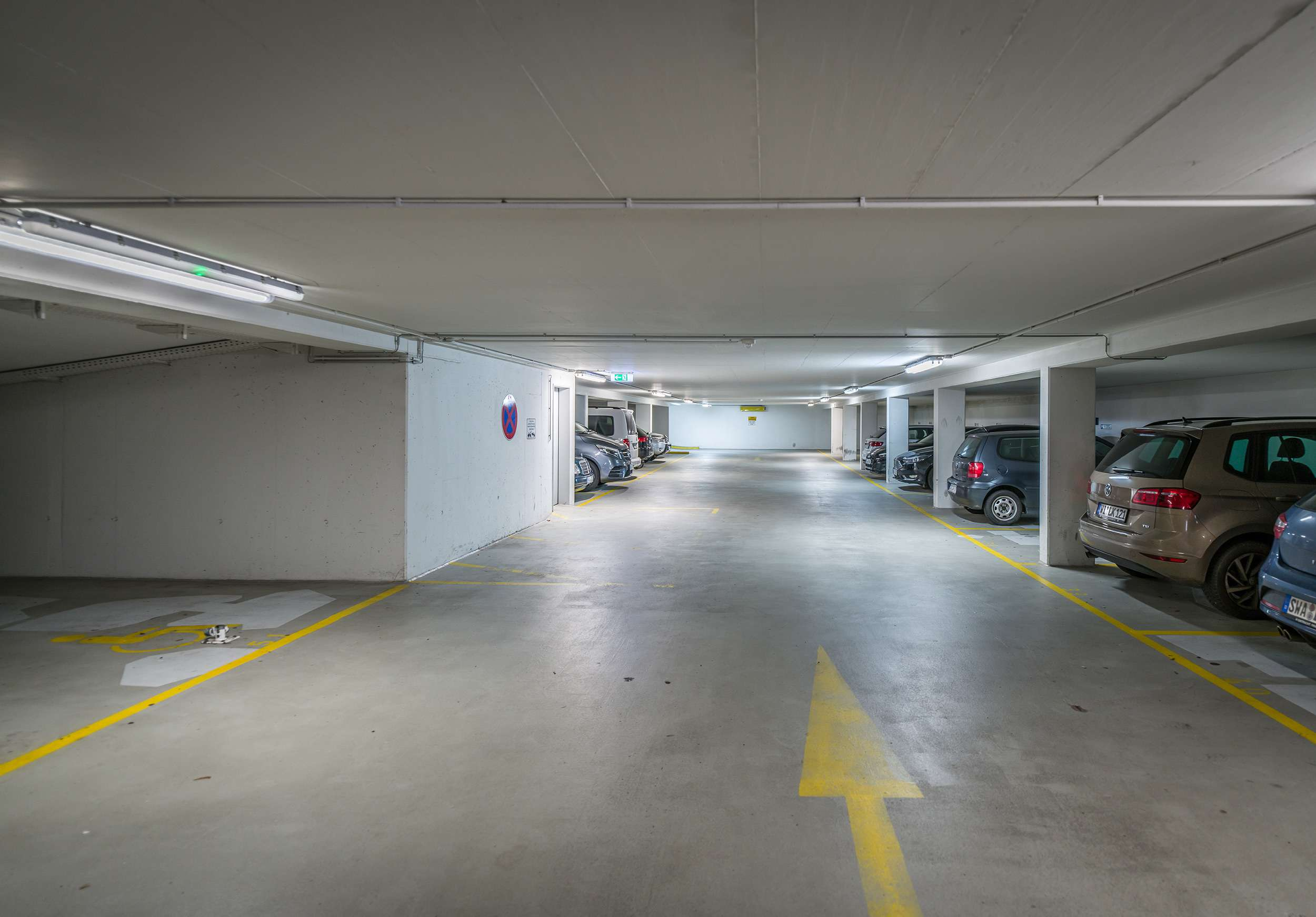 NEU  TIEFGARAGENSTELLPLATZ IN BESTER LAGE !