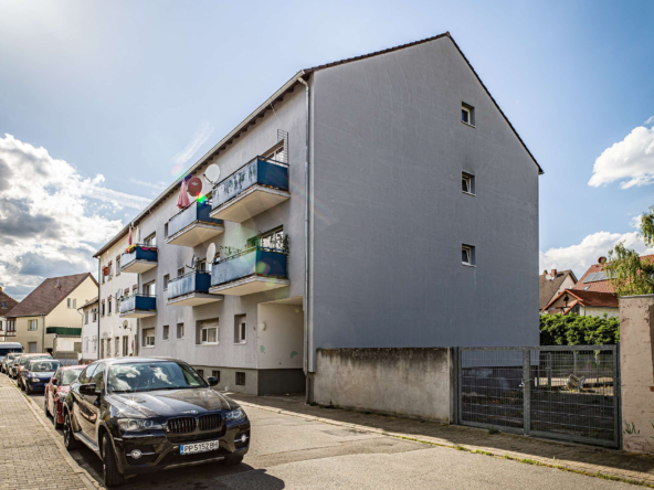 WOW  INVESTITIONSMÖGLICHKEIT: MEHRFAMILIENHAUS UND GRUNDSTÜCK MIT WERTSTEIGERUNG !
