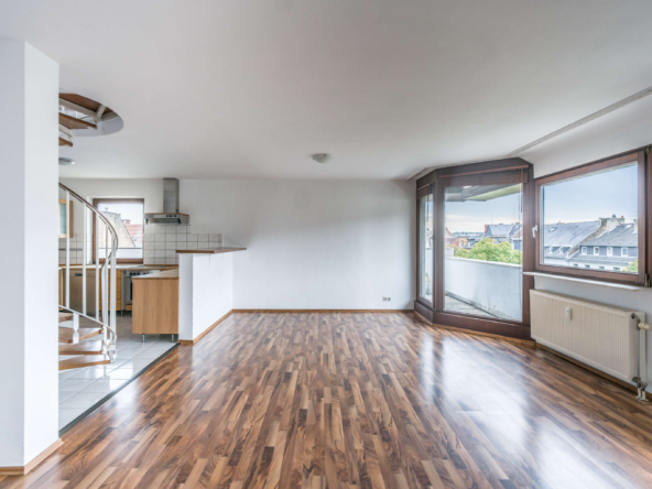 NEU  IHRE NEUE MAISONETTE MIT AUSBLICK ÜBER WIESBADEN IN ZENTRALER LAGE !
