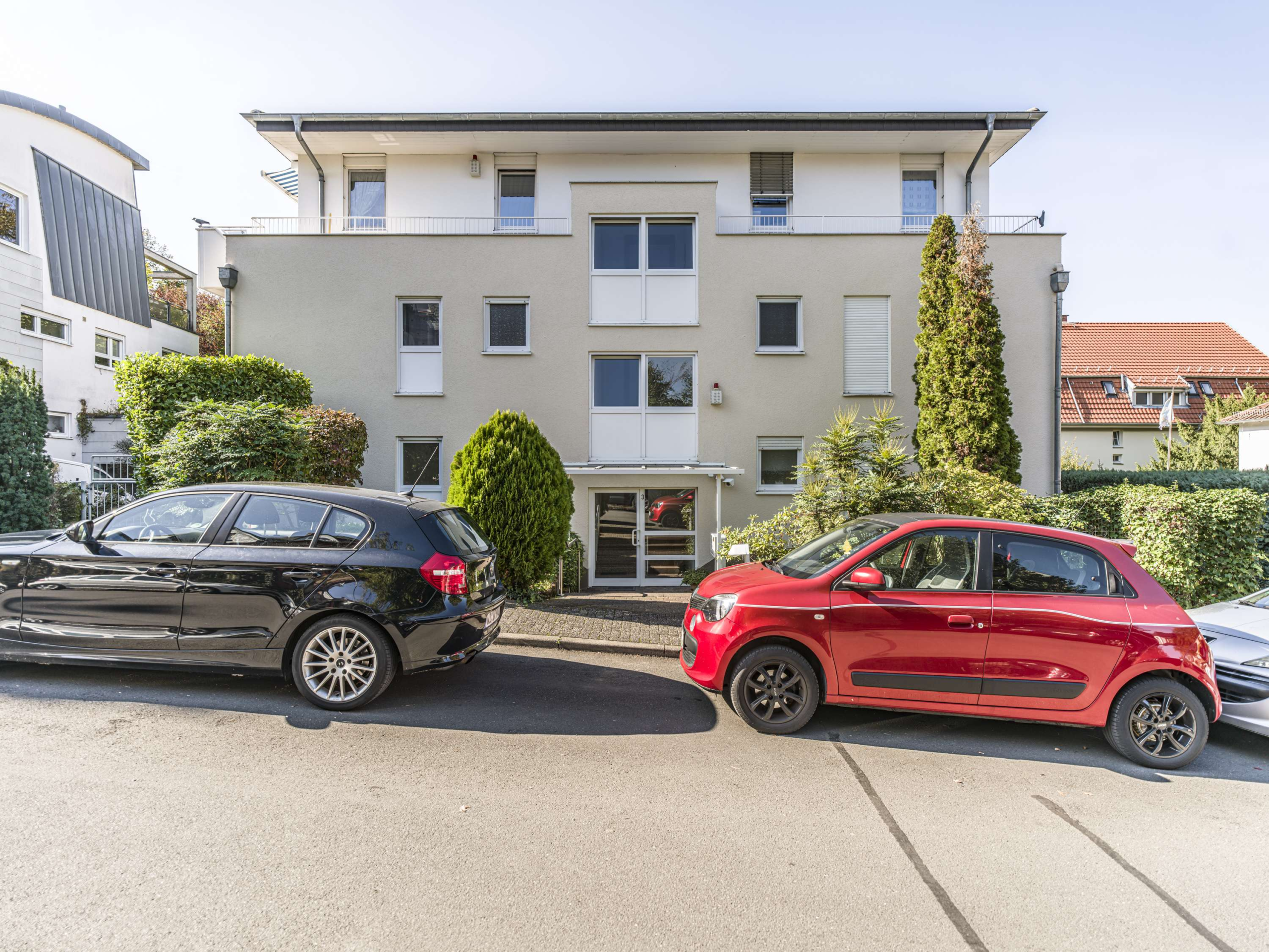 WOW  ERSTBEZUG NACH SANIERUNG!  AUFZUG, TERRASSE & TIEFGARAGE!