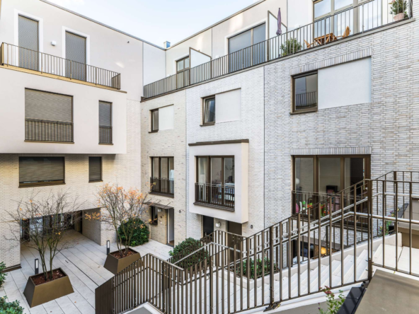 NEU  URBANER LUXUS: STADTHAUS IN PREMIUM-LAGE!