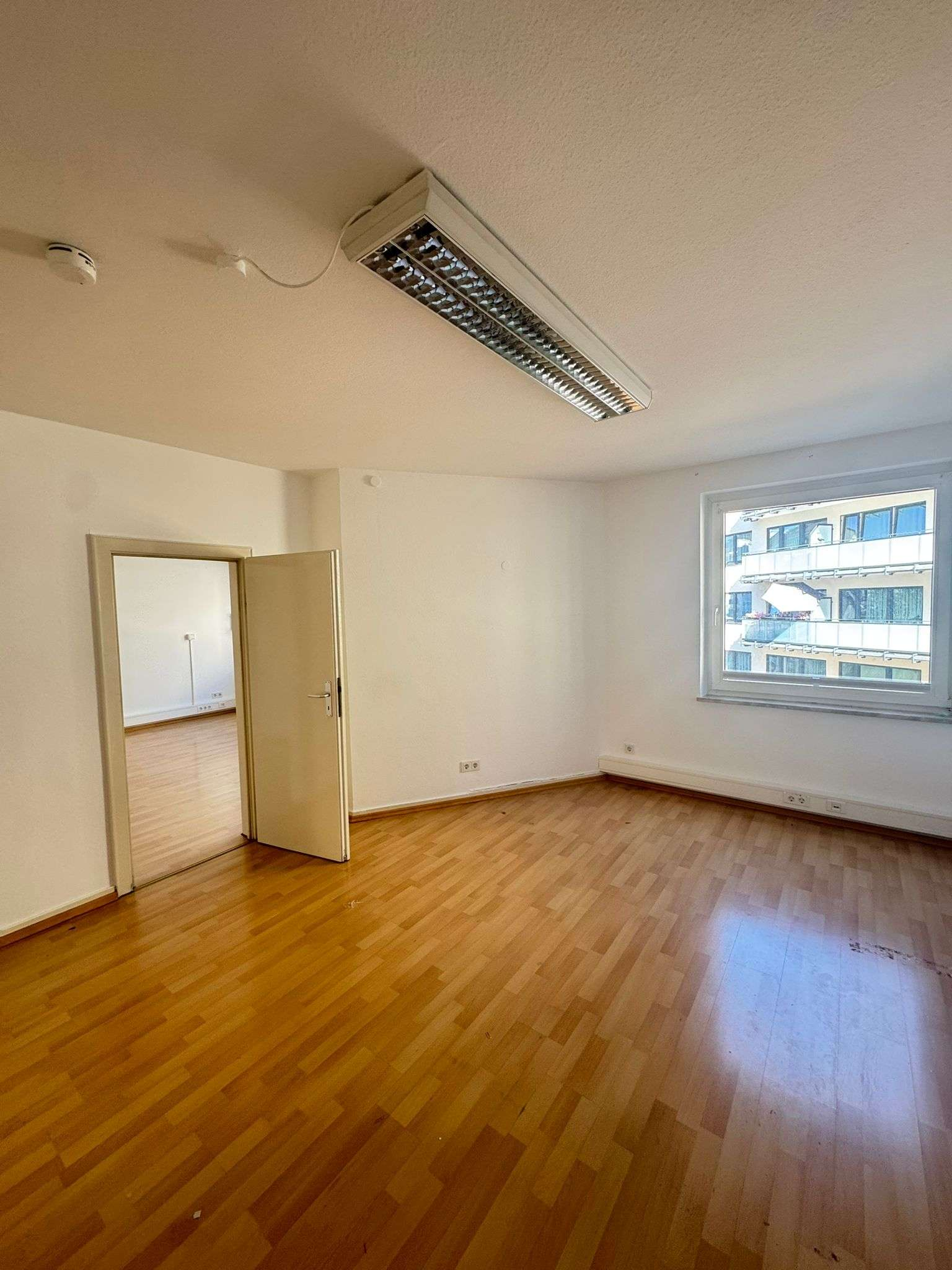 NEW  PRAXIS/BÜRO AM PULS DER STADT! WIESBADEN INNENSTADT!