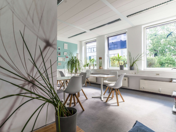 WOW  SEHR ATTRAKTIVES BÜROGEBÄUDE IN WIESBADEN NORDENSTADT !