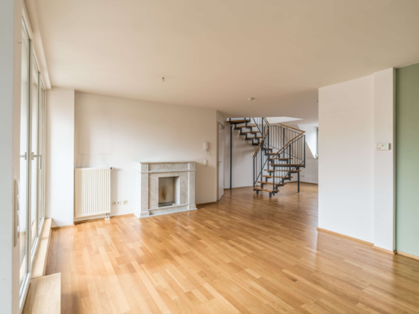 NEU!  IHRE NEUE WOHNUNG MIT TIEFGARAGENSTELLPLATZ IN MÜNCHENS BESTLAGE ERWARTET SIE!