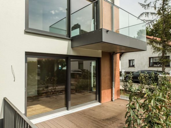 TOP  NEUBAU GARTENWOHNUNG ÜBER ZWEI ETAGEN IN UNSCHLAGBARER LAGE ! PROVISIONSFREI!