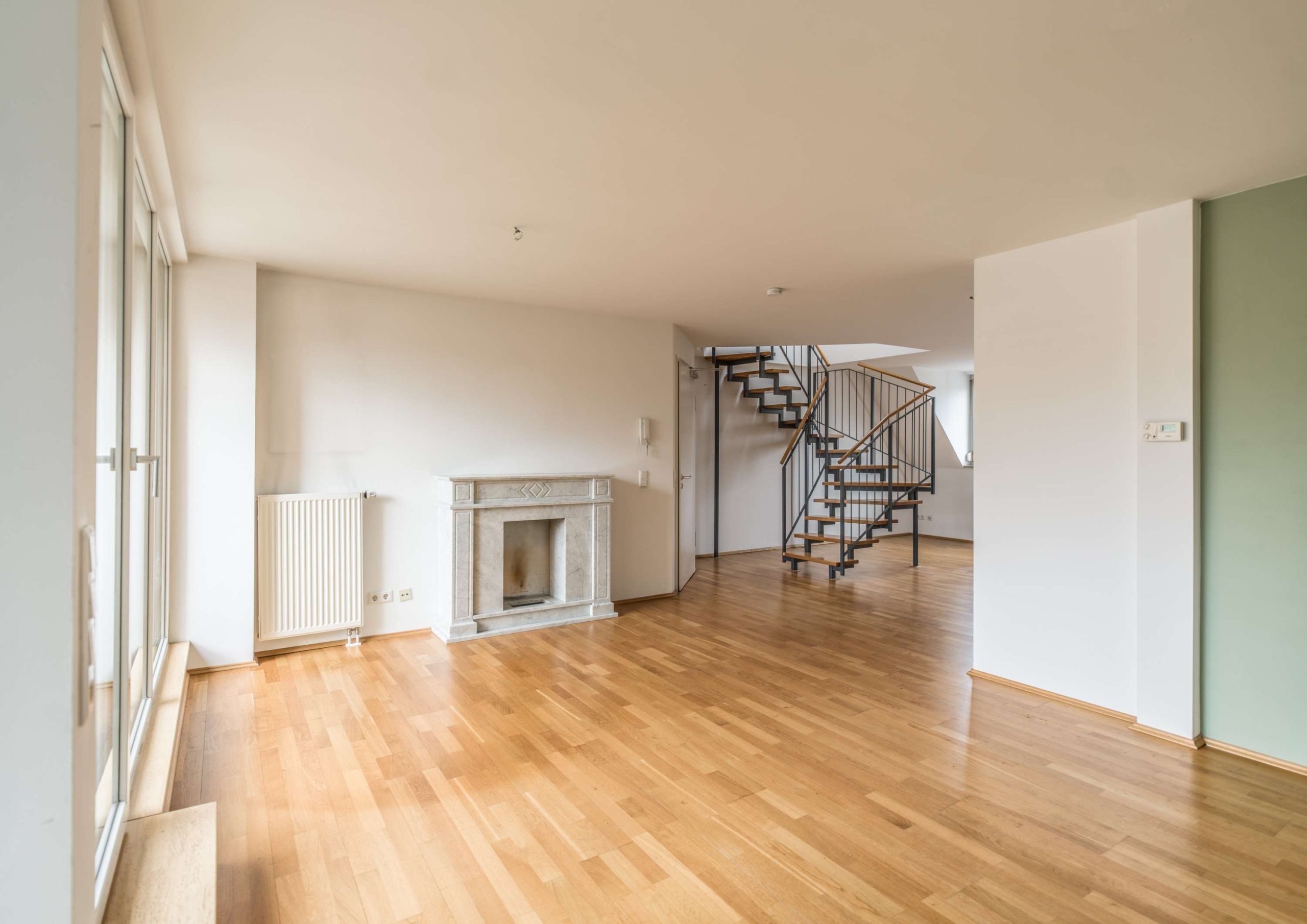 NEU!  IHRE NEUE WOHNUNG MIT TIEFGARAGENSTELLPLATZ IN MÜNCHENS BESTLAGE ERWARTET SIE!