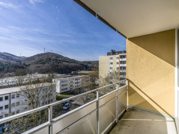 NEU  SCHÖNE 2-ZIMMER-WOHNUNG DIREKT BEZUGSBEREIT IN RUHIGER WOHNGEGEND IN HAGEN!