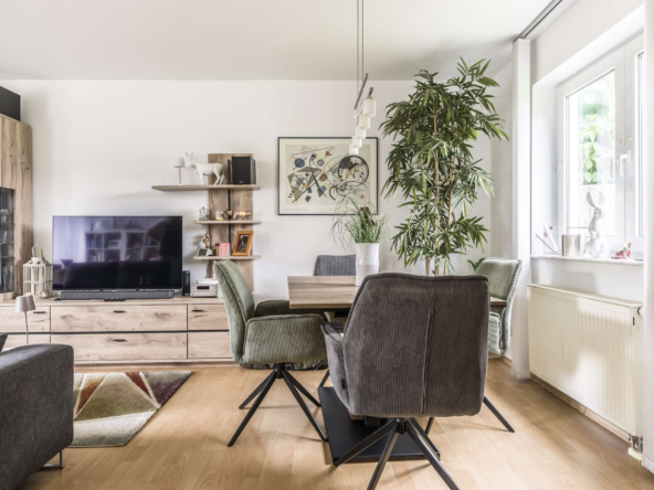 NEW  RUHIG WOHNEN IM RHEINGAU ! 2-ZIMMER-WOHNUNG MIT TERRASSE & GARAGE !