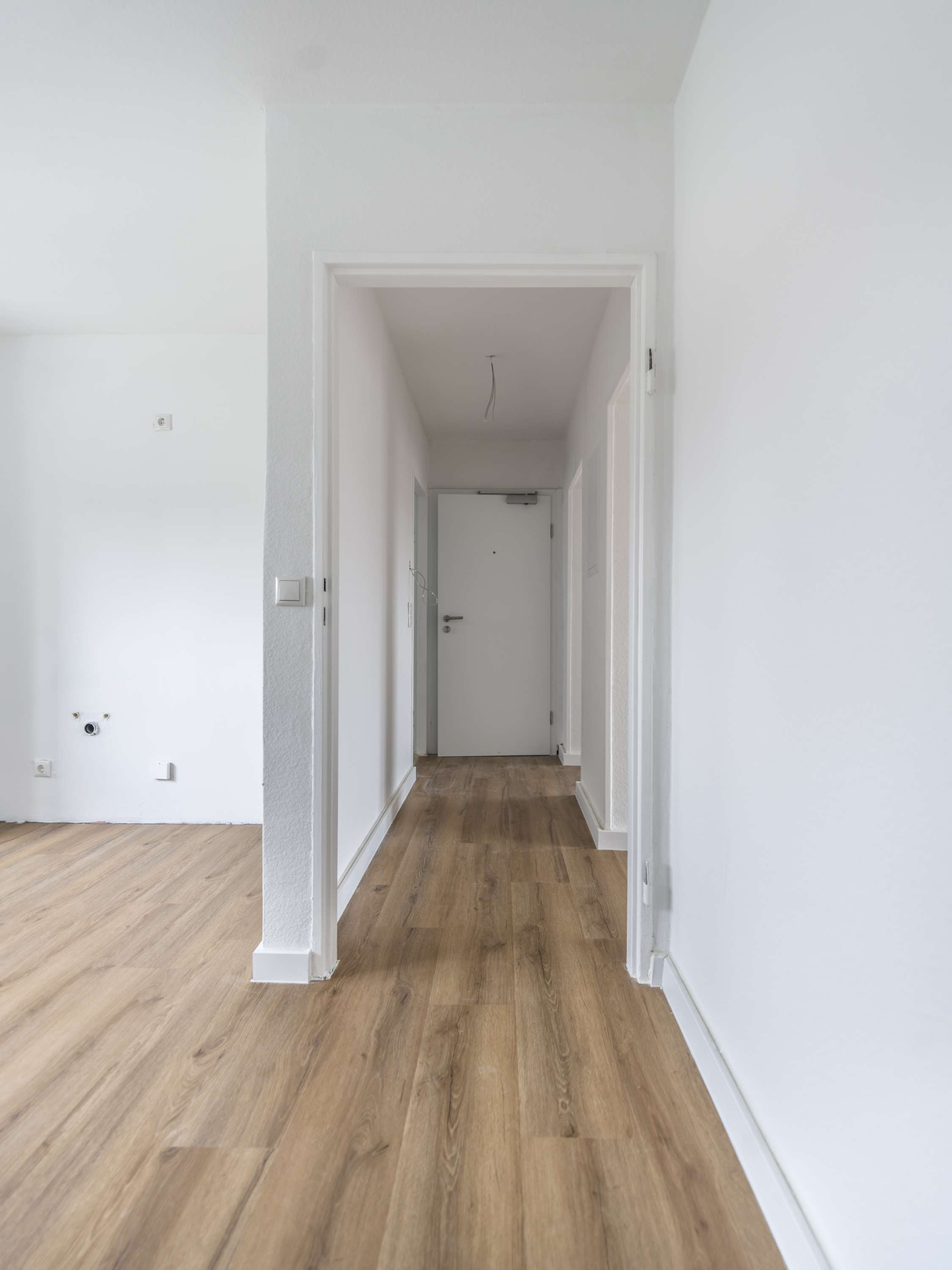 JETZT NEU MODERNE 2-ZIMMER-WOHNUNG! WE6